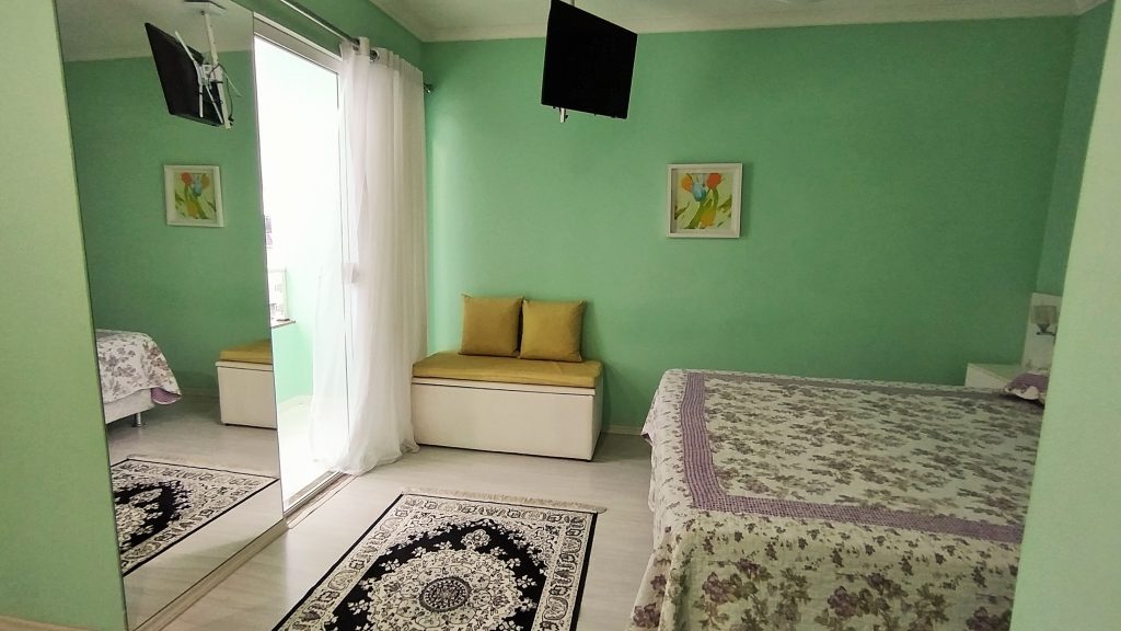 Casa duplex alto padrão e fino acabamento 3 quartos condomínio Girassol Campo Grande