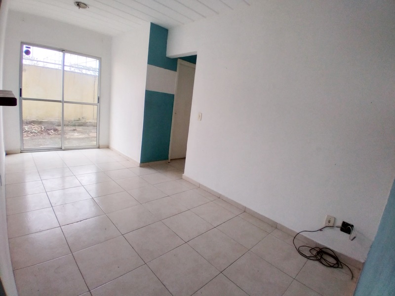 Apartamento de 2º andar 02 quartos sol da manhã.