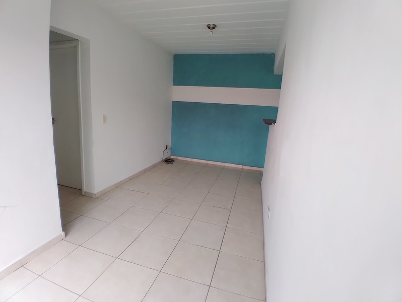 Apartamento de 2º andar 02 quartos sol da manhã.