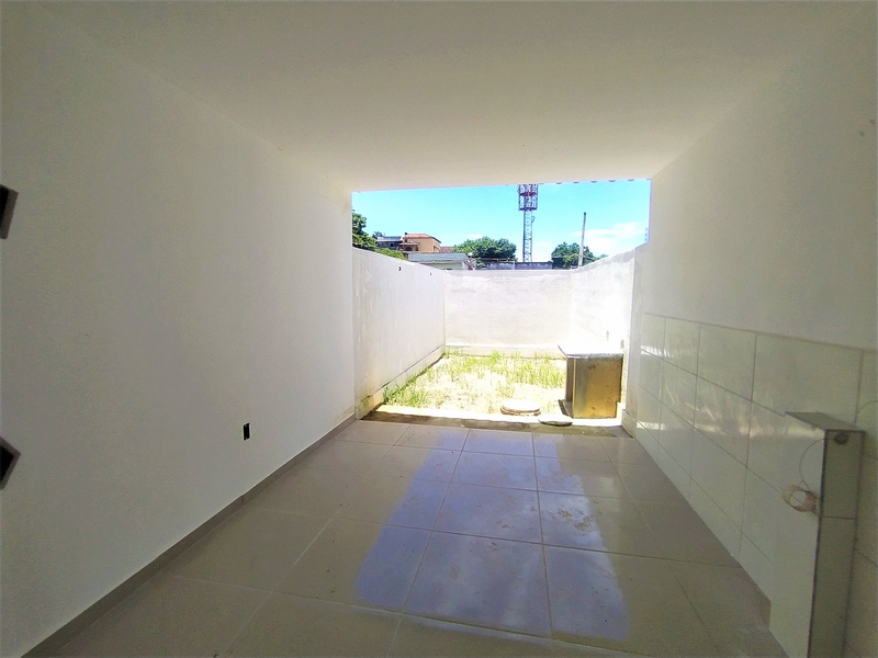 Casa duplex 02 suítes e quintal B. Silvestre Campo Grande – RJ.