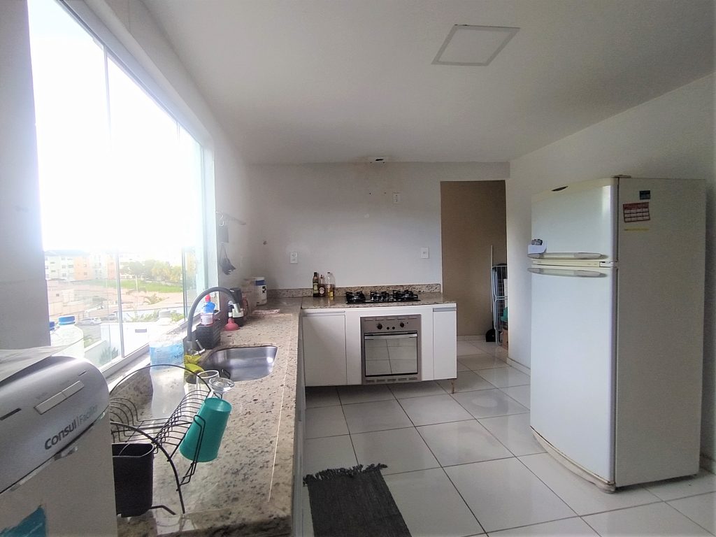 Casa duplex para locação com 02 suítes no bairro Silvestre – Campo Grande.