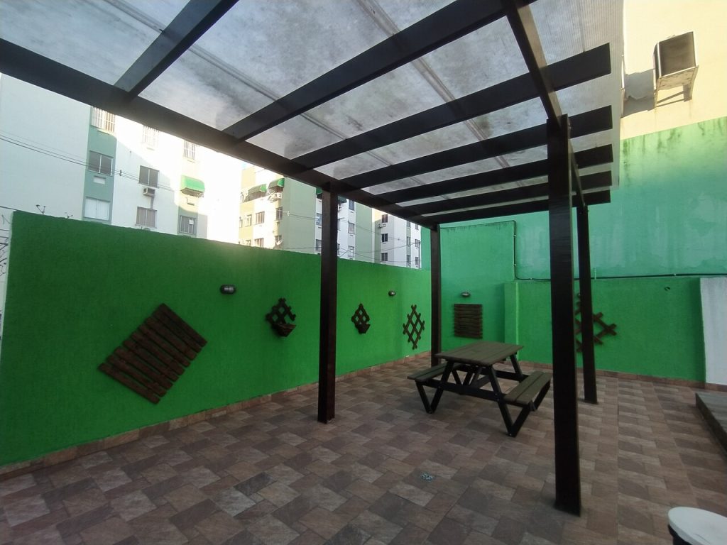 Apartamento térreo 02 quartos centro de Campo Grande – RJ