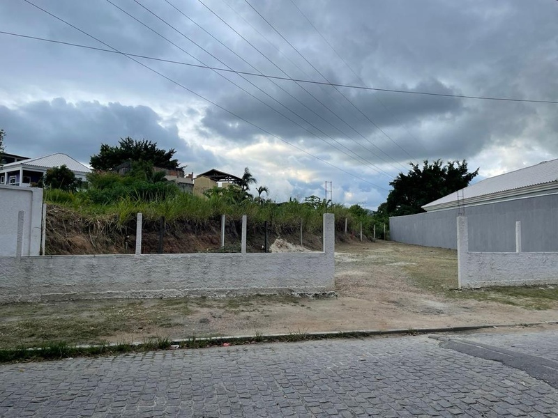 Terreno plano com 345 m² no Bairro Silvestre