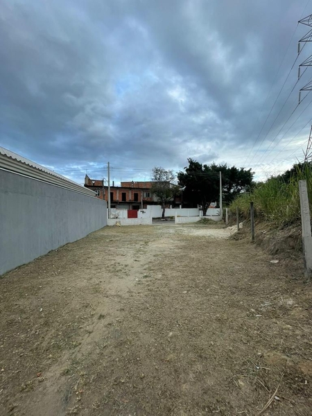 Terreno plano com 345 m² no Bairro Silvestre