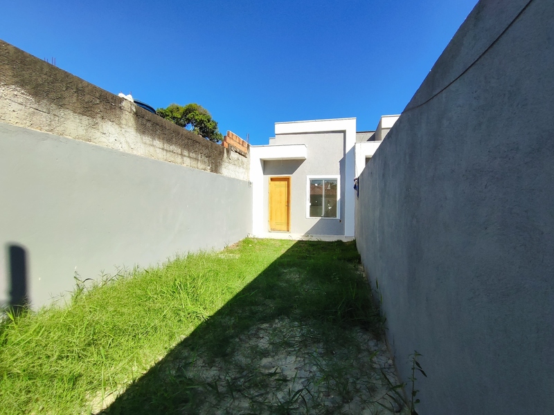 Casa linear 02 quartos sendo um suíte com quintal – Pedra de Guaratiba – RJ Casa linear 02 quartos sendo um suíte com quintal – Pedra de Guaratiba – RJ