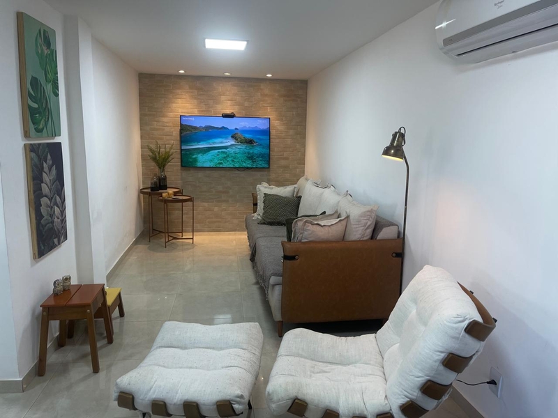 Casa duplex 03 suítes fino acabamento com piscina e ótima localidade – Cpo Grande – RJ. Casa duplex 03 suítes fino acabamento com piscina e ótima localidade – Cpo Grande – RJ.