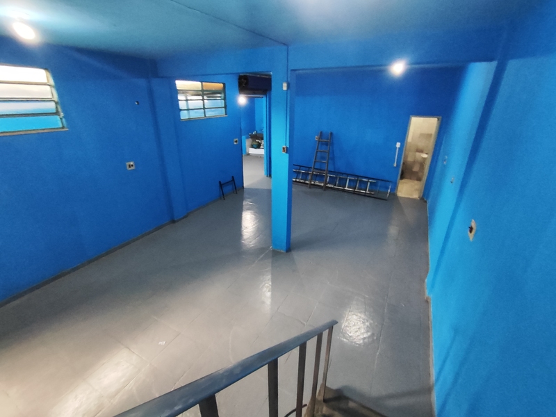 Prédio comercial com 200m² e loja frontal na Est. do Quafá próx. Av. Brasil. Estudando parcerias.