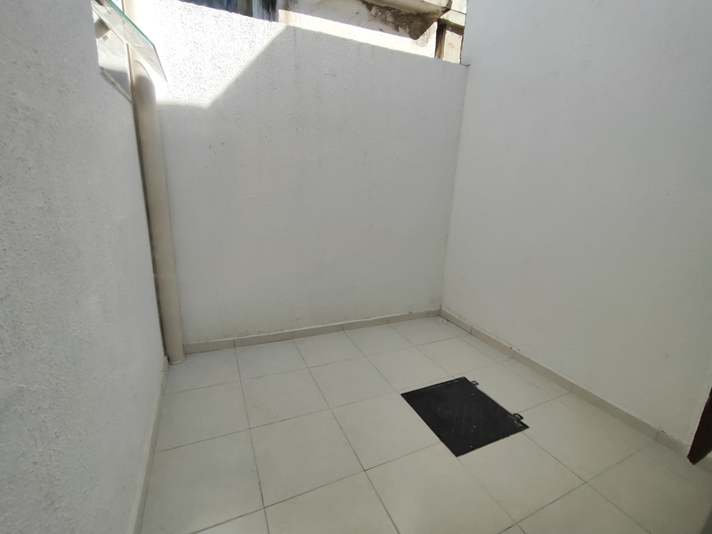 Casa linear 02 quartos sendo um suíte com quintal – Pedra de Guaratiba – RJ Casa linear 02 quartos sendo um suíte com quintal – Pedra de Guaratiba – RJ
