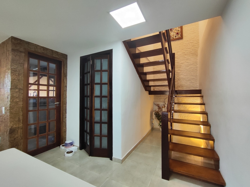 Casa duplex 03 suítes fino acabamento com piscina e ótima localidade – Cpo Grande – RJ. Casa duplex 03 suítes fino acabamento com piscina e ótima localidade – Cpo Grande – RJ.