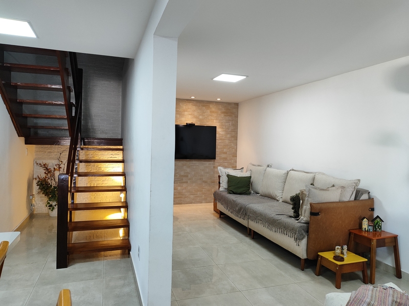 Casa duplex 03 suítes fino acabamento com piscina e ótima localidade – Cpo Grande – RJ. Casa duplex 03 suítes fino acabamento com piscina e ótima localidade – Cpo Grande – RJ.