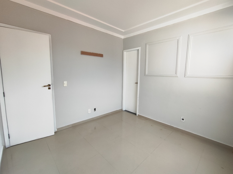 Casa duplex 02 suítes com quintal financiando no Bairro Silvestre Campo Grande – RJ