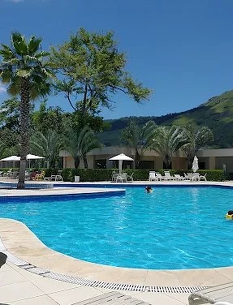 Apartamento no Life Risort com 03 quartos financiando.