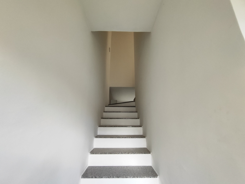 Casa duplex 02 suítes em condomínio Fechado – Campo Grande  -RJ.