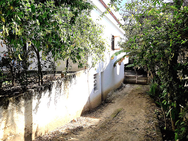 Terreno com 522 m² para investidores Rua Macedo  Coimbra Campo Grande – RJ