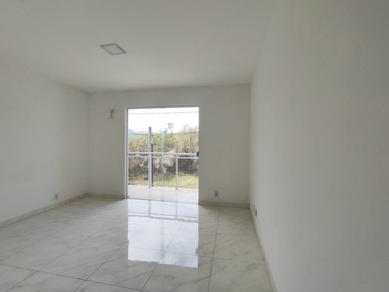 Casa duplex para Venda com 02 suítes Bairro Silvestre – Campo Grande – RJ