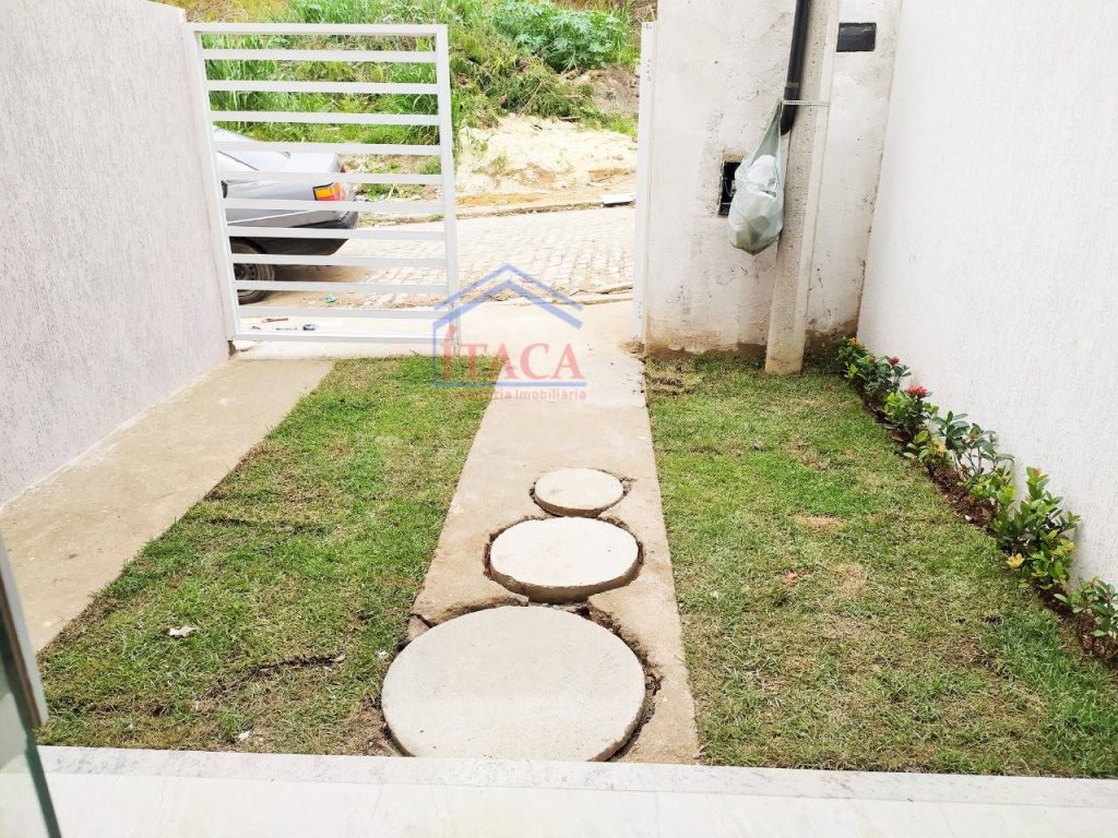 Casa duplex para Venda com 02 suítes Bairro Silvestre – Campo Grande – RJ