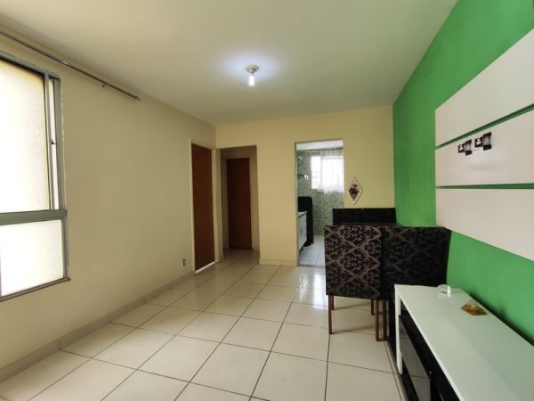 Oportunidade!! Apartamento para venda, 02 quartos condomínio fechado.