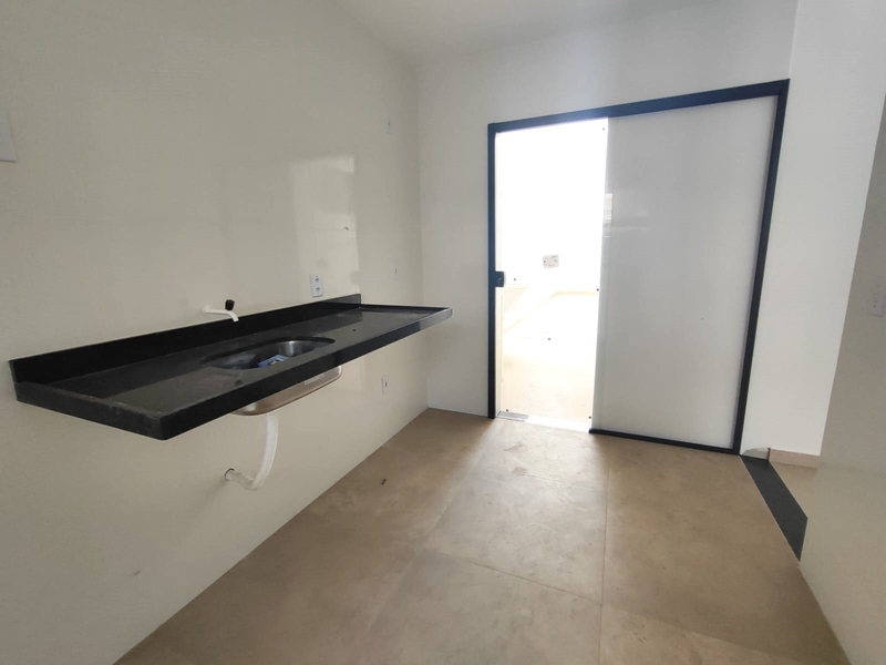 Casa linear bairro Letícia, primeira aquisição financiando pela CEF 80%.