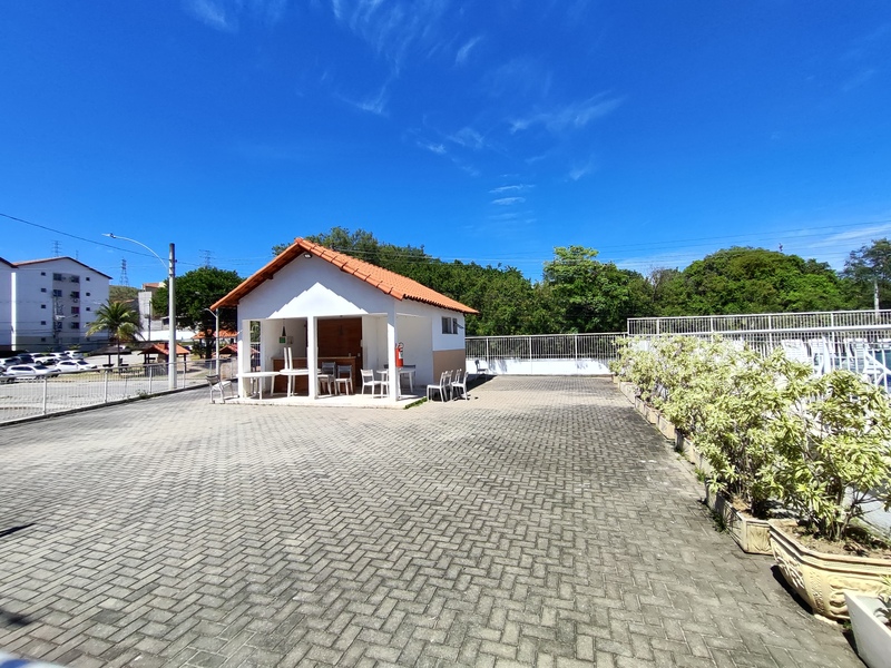 Apartamento de 3º andar para venda 02 quartos condomínio fechado.