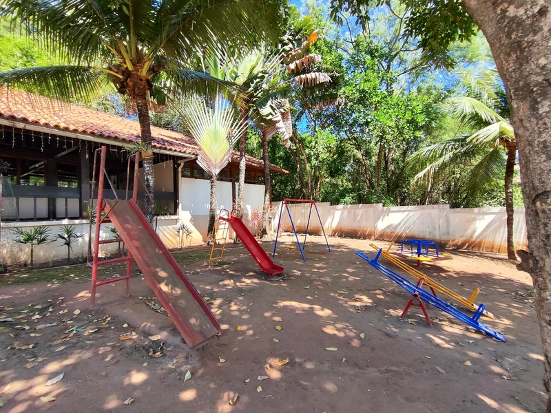 Apartamento de 3º andar para venda 02 quartos condomínio fechado.