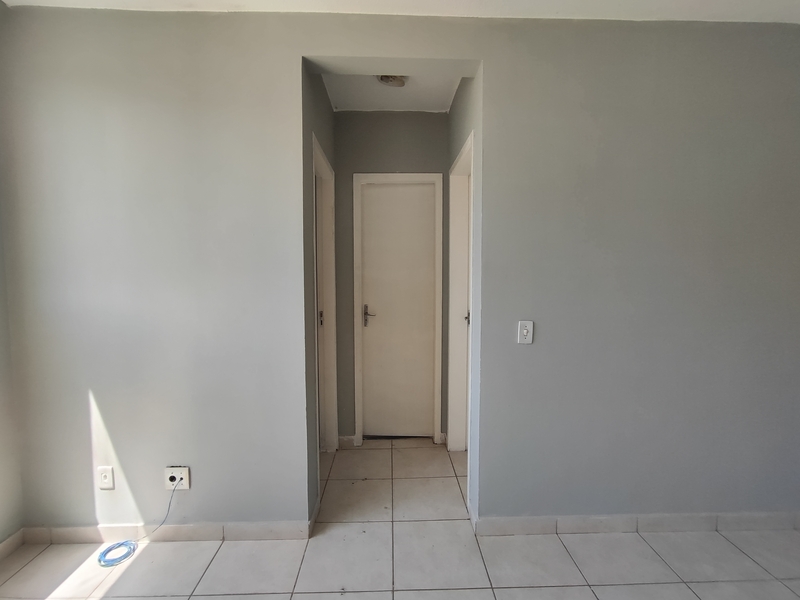 Apartamento de 3º andar para venda 02 quartos condomínio fechado.