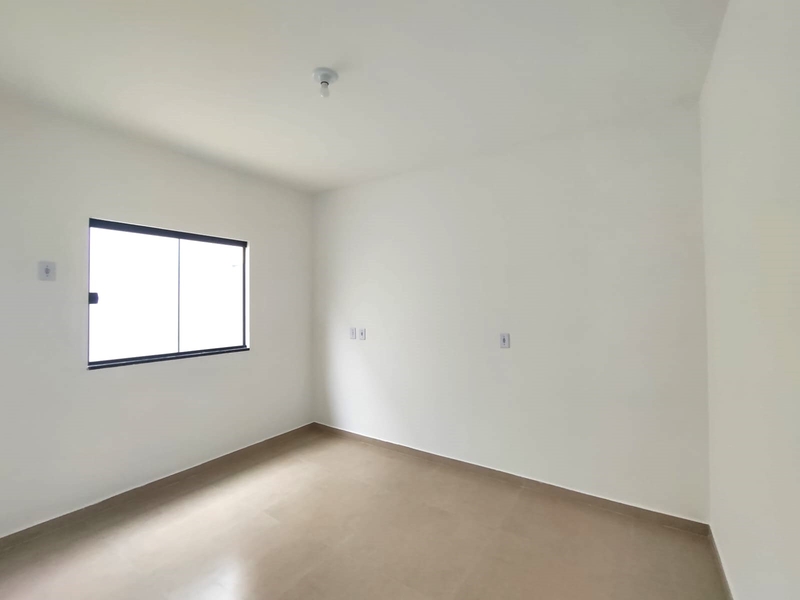 Casa linear bairro Letícia, primeira aquisição financiando pela CEF 80%.