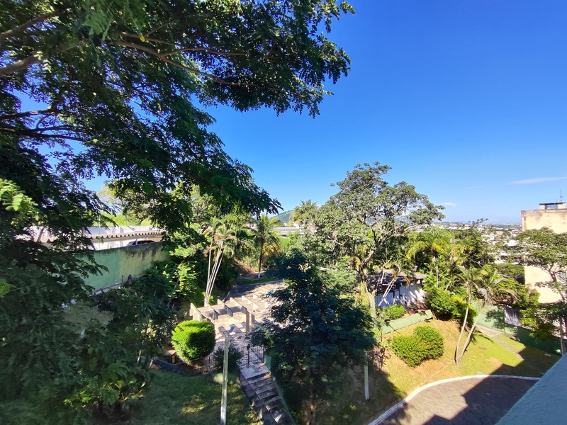 Apartamento 03 quartos em condomínio no centro de Campo Grande – RJ