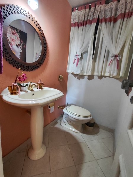 Apartamento 03 quartos em condomínio no centro de Campo Grande – RJ