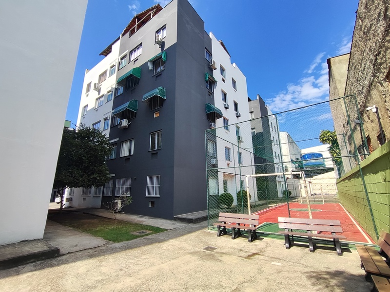 Apartamento de 3 quartos condomínio no centro Campo Grande – RJ