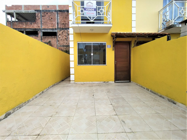 Oportunidade! Casa duplex 02 quartos e quintal. Cosmos – Rio de Janeiro – RJ