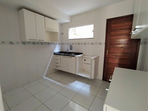 Oportunidade! Casa duplex 02 quartos e quintal. Cosmos – Rio de Janeiro – RJ