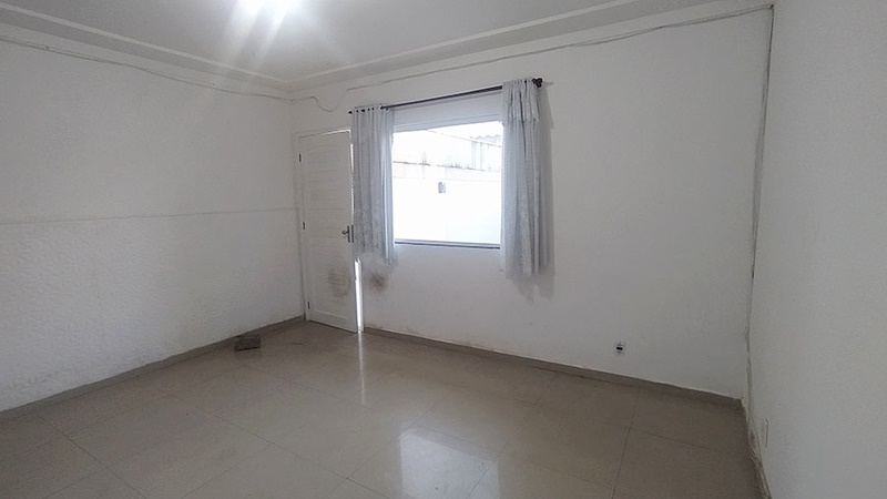 Casa duplex 02 suítes com quintal financiando no Bairro Silvestre Campo Grande – RJ
