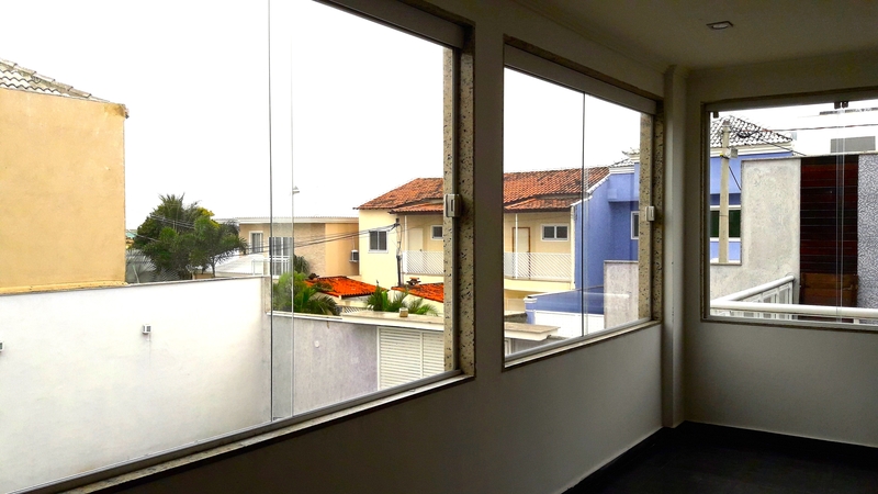 Casa Luxuosa com 4 suítes cond. Girassol Est. Mendanha – Campo Grande – RJ