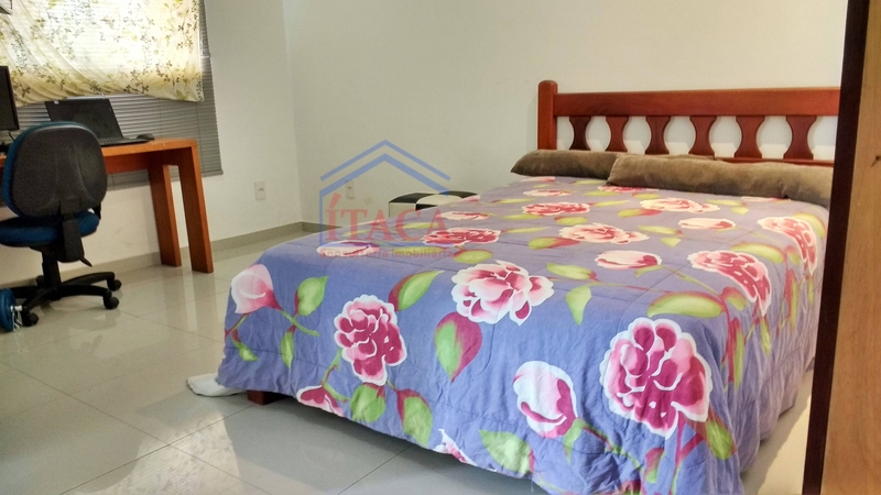 Casa Luxuosa com 4 suítes cond. Girassol Est. Mendanha – Campo Grande – RJ