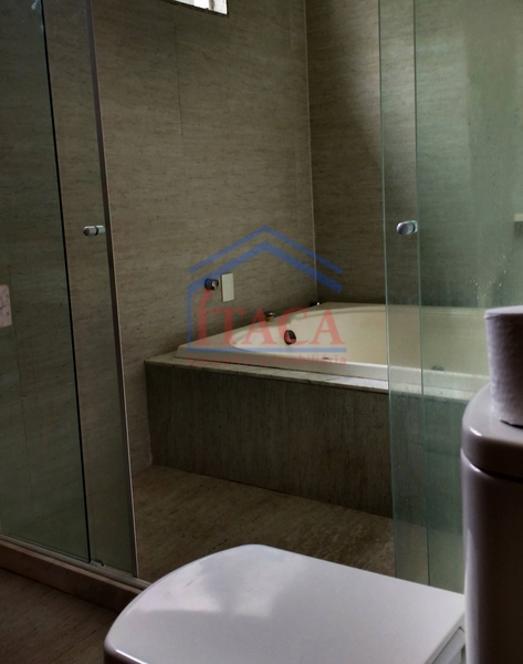 Casa Luxuosa com 4 suítes cond. Girassol Est. Mendanha – Campo Grande – RJ