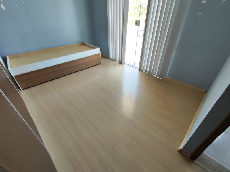 Ampla Casa Duplex com Área Gourmet Completa e Duas Suítes – Pronta para Financiar!