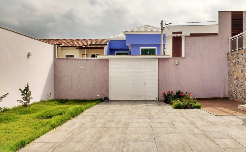 Casa Luxuosa com 4 suítes cond. Girassol Est. Mendanha – Campo Grande – RJ