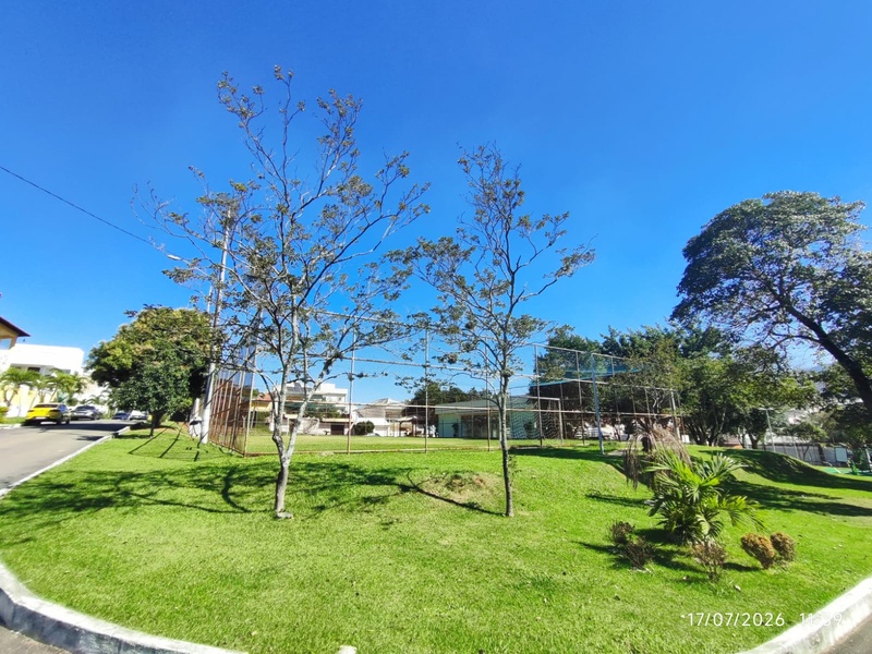 Casa Luxuosa com 4 suítes cond. Girassol Est. Mendanha – Campo Grande – RJ