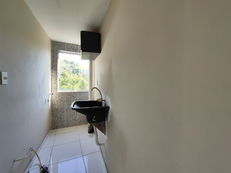 Ampla Casa Duplex com Área Gourmet Completa e Duas Suítes – Pronta para Financiar!
