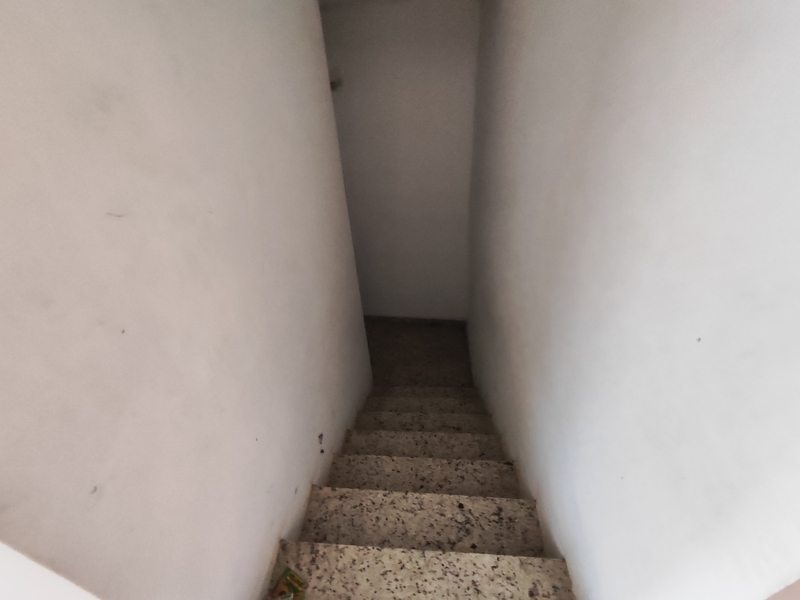 Ampla Casa Duplex com Área Gourmet Completa e Duas Suítes – Pronta para Financiar!