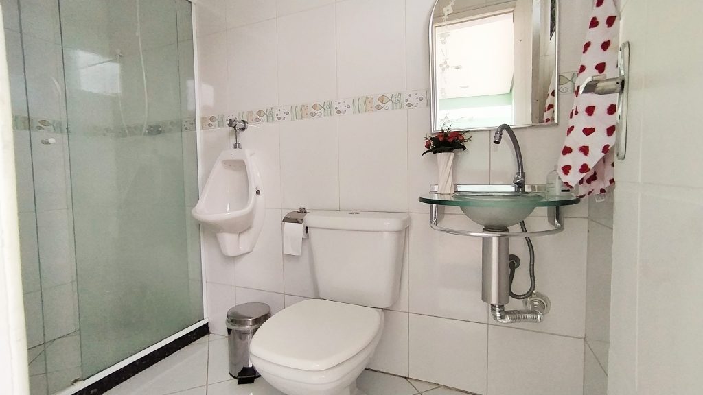 Casa duplex no condomínio Girassol Campo Grande – fino com excelente padrão de acabamento e amplo espaço de lazer!