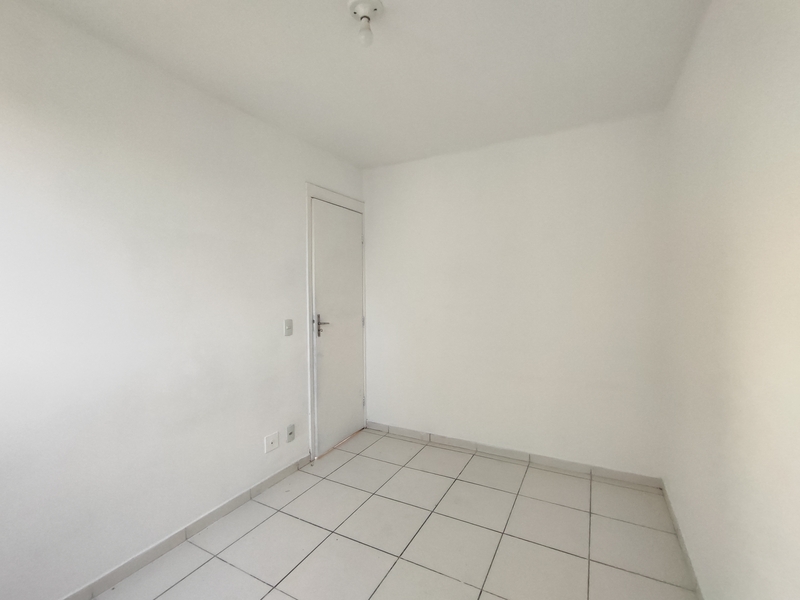 Apartamento de  2º andar Pronto para Morar no Condomínio Park Reality.