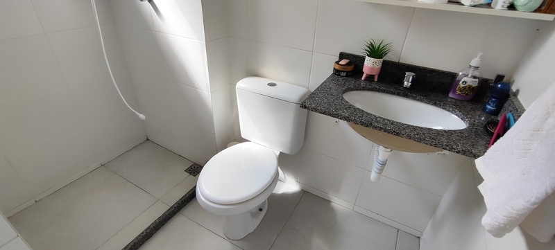 Casa duplex ampla de 3 quartos com suítes e vaga para veículo financiando.
