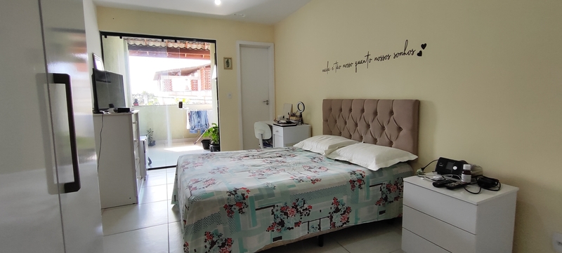 Casa duplex ampla de 3 quartos com suítes e vaga para veículo financiando.