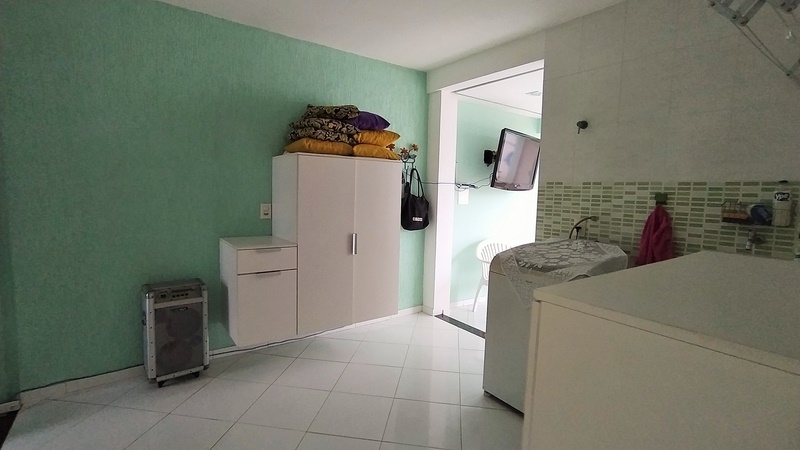 Casa duplex no condomínio Girassol Campo Grande – fino com excelente padrão de acabamento e amplo espaço de lazer!