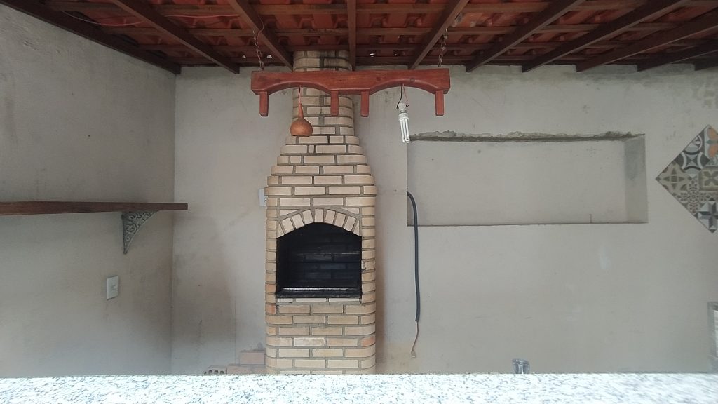 CASA LINEAR AMPLA COM QUINTAL, ESPAÇO GOURMET E SEGUNDO IMÓVEL! CAMPO GRANDE -RJ
