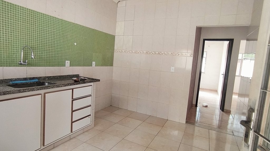 CASA LINEAR AMPLA COM QUINTAL, ESPAÇO GOURMET E SEGUNDO IMÓVEL! CAMPO GRANDE -RJ